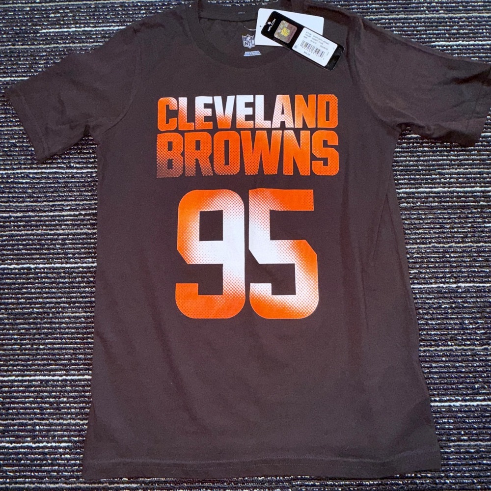 NFL Cleveland Browns Myles Garrett 95 Kids Size M 10/12 Brown T-Shirt NEW